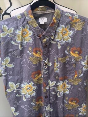 Jack O'Neill Men’s Gray Floral Short-Sleeve Button-Up Shirt, size Medium